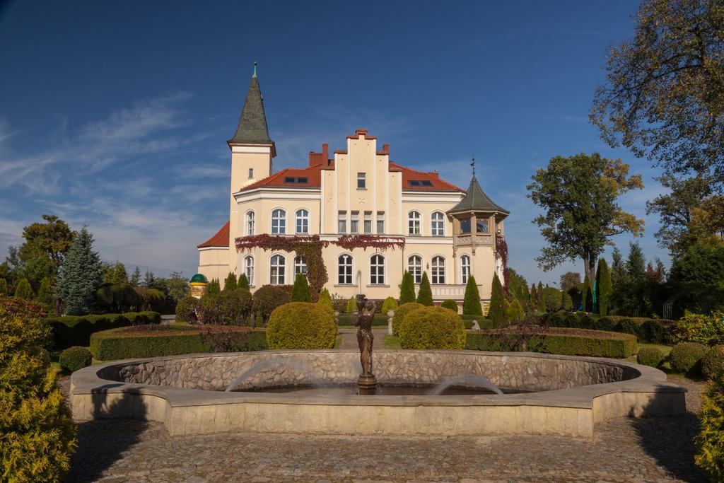 Palac Brzezno Spa & Golf Oborniki Slaskie Exterior photo